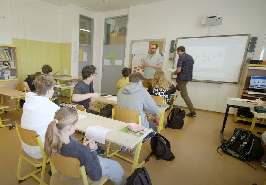 Ilustračný obrázok: náhľad video o tandemovom vyučovaní (NPI)